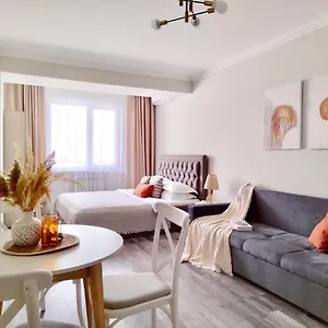 https://quartira-terrakota-v-centre-s-shicarnym-vidom-iz-okna.hotels-of-almaty.com